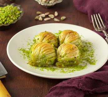 Midye Baklava